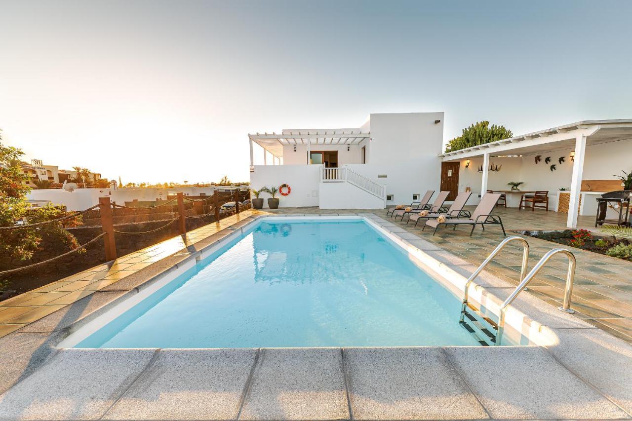 Sea Moon Lanzarote Villa ปลายาบลังกา ภายนอก รูปภาพ